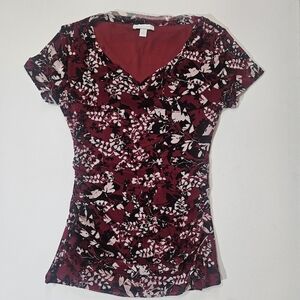 New York And Company Top Womens XS Red Black White Floral‎ Gathered Side Blouse